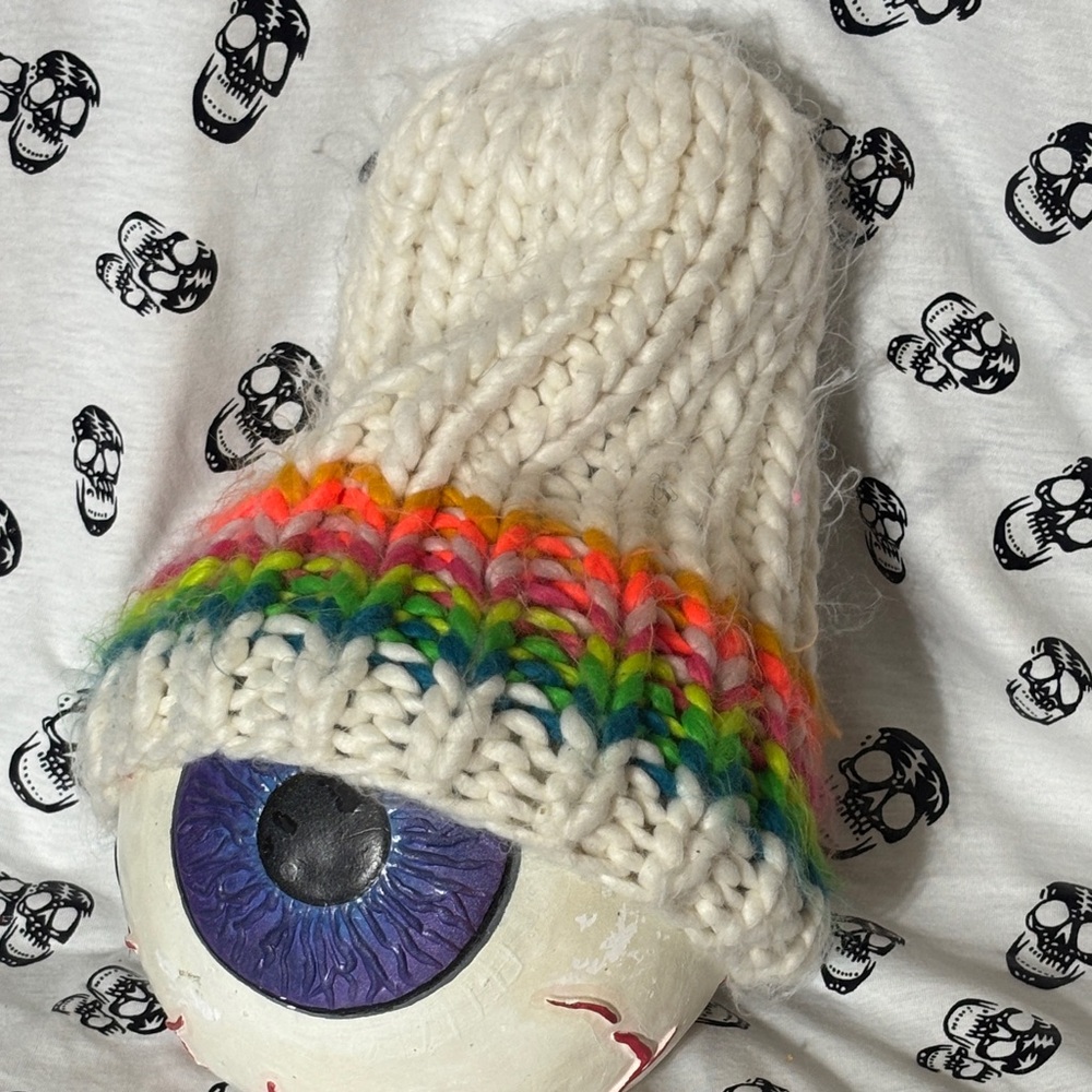 Zara Women’s White Chunky Beanie with Rainbow Accents